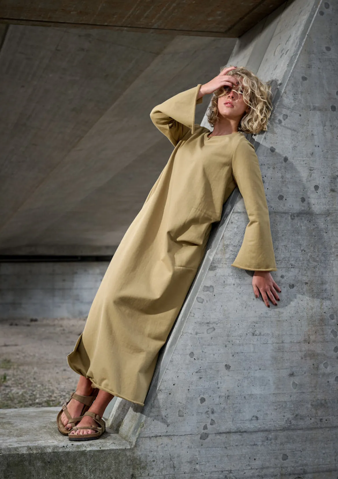 LANGARM KLEID